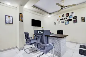 Hotel O Sri Harshitha Grand Near Zudio - Star Bazaar, Kundalhalli Gate - Image 2