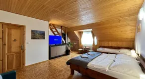Residence Ružbaský - Comfort Stay with Private Parking - Image 2