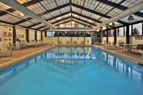 SpringHill Suites by Marriott Chicago Southwest at Burr Ridge Hinsdale - Image 2