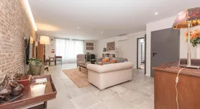 Estoril Village Guest House - Image 2