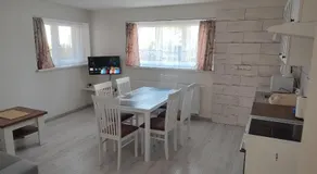 Privat Liska - Image 3