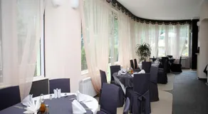 Family Hotel Diana - Image 2