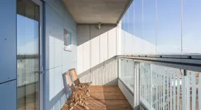 Modern studio by Finnoo metro - Image 3