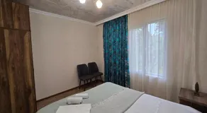 Tvaliakari - Image 2