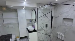 Green Home - Image 2
