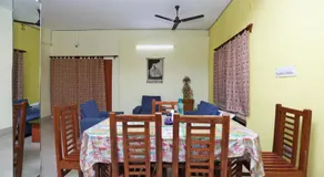 Deb's Guest house - Image 3