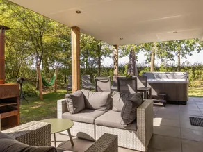 Holiday Home in Brabant with Hot Tub  Sauna - Image 4