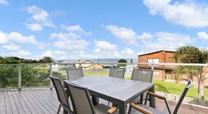 Shore Thing Upstairs - Coastal Family Retreat - Image 4