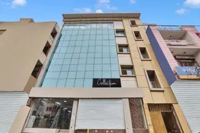 Townhouse THE ARROW Near Lotus Temple - Image 5