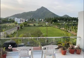 Boss Guest House - 1 BHK - Image 3