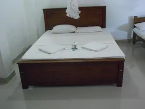 Shanith Guest House - Image 2