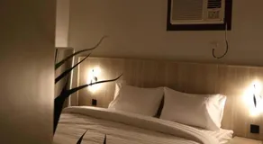 بلاتينوم رييلتي للشقق المخدومه -حي شهار - Image 4