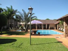 The George Hotel - Image 3