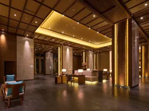 21° Holiday Hotel - Image 4