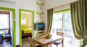 Sunny House - Image 2