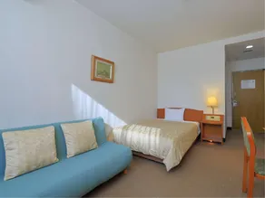 Escale Yokohama - Image 2