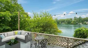 Cherry Blossom Lake House - Image 3