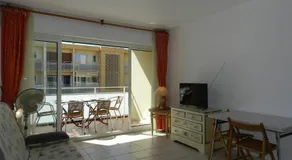 BO100-E40 Appartement 2 pièces 4 couchages BORMES LES MIMOSAS - Image 2