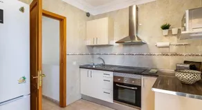 Agréable appartement de vacances avec terrasse et internet haut débit - Image 3