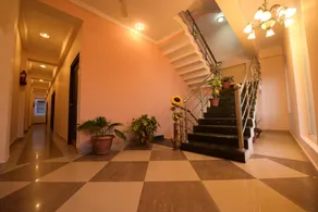Hotel Ganga Vilas - Image 3