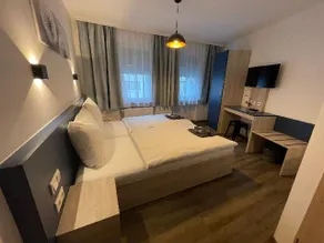 Hotel Central Nürnberg Hauptbahnhof - Image 5