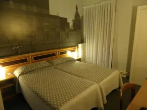 Hotel Photo Zabalburu - Image 3