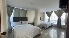 Hotel Iberia Plaza - Image 4