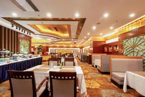 Xinhua Zhongzhou International Hotel - Image 4