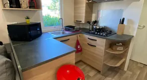 Mobil home récent climatisé avec terrasse-fréjus - Image 5
