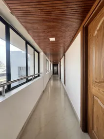 Triva Hotel & Service Apartments, Near Medical College - Image 3