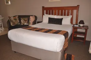Coghlan Villa - Image 2
