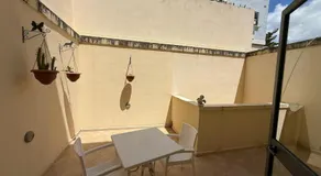 3 Bedroom Prime Location Near University - Image 4