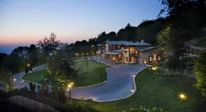 Chalet Euthalia Restaurant & Suites - Image 2