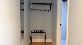 Sunny&Cozy Apartment in University City Walk to Drexel&Near UPenn - Image 4