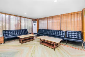 Holiday Stay - Image 3