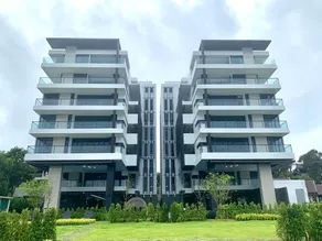 Top Floor Gorgeous Sunset View - Mae Phim Beachfront Condo - Image 3