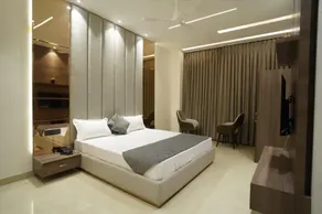 Goroomgo Ovel hotel (LUXURY) Ludhiyana - Image 2