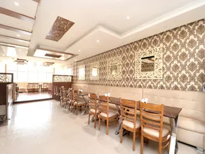 OYO 16462 Hotel Fb - Image 4