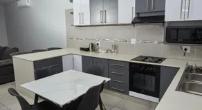 Mountain Drive Apartments - Image 2