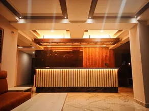 Golden Peaks Hotel & Restaurant - Image 5