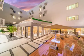 Home Inn Neo Shenzhen Futian Exhibition Center Zhuzilin Metro Station - Image 5