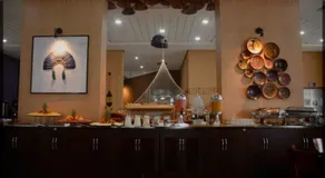Tropical Executive Hotel APT 606 - Image 5