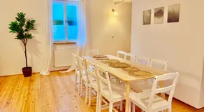 Luxury 130 m2 Apartment with Garden - Image 5