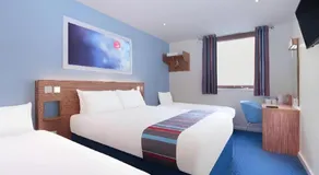 Travelodge Newcastle Whitemare Pool - Image 2