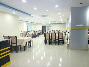 Grand Surma Hotel - Image 5