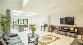 Tulse Hill Luxury Cosy Rooms - Image 5