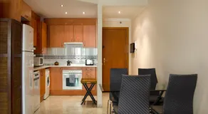 Rosa Street Apartment - Image 2