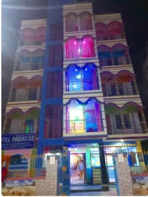 Hotel Paradise - Image 1
