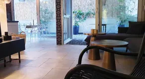 Etis garden seafront - Image 3