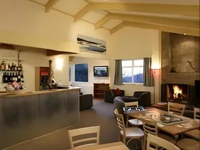 Cooroona Alpine Lodge - Image 4